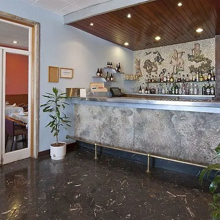 Abad Cisneros 3* Barcelona